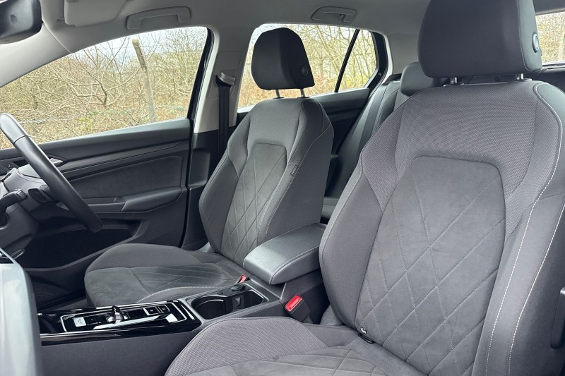 Used Volkswagen Golf 2023 for sale - 77310636: Photo 28