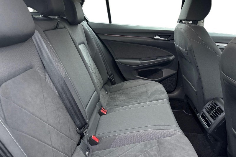 Used Volkswagen Golf 2023 for sale - 77310636: Photo 4