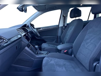 Used Volkswagen Tiguan 2019 for sale - 78131485: Photo