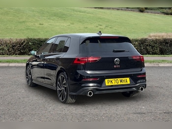 Used Volkswagen Golf 2020 for sale - 77700990: Photo