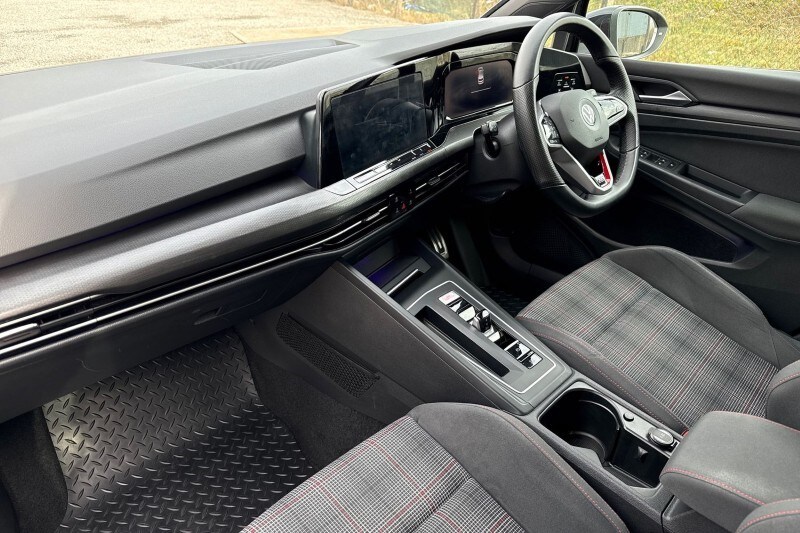 Used Volkswagen Golf 2020 for sale - 77700990: Photo 31