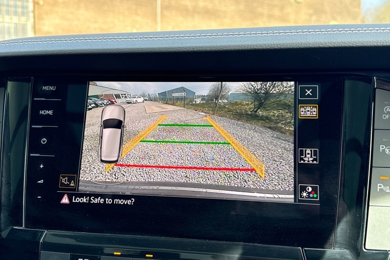 Used Volkswagen Touareg 2023 for sale - 78011179: Photo 24