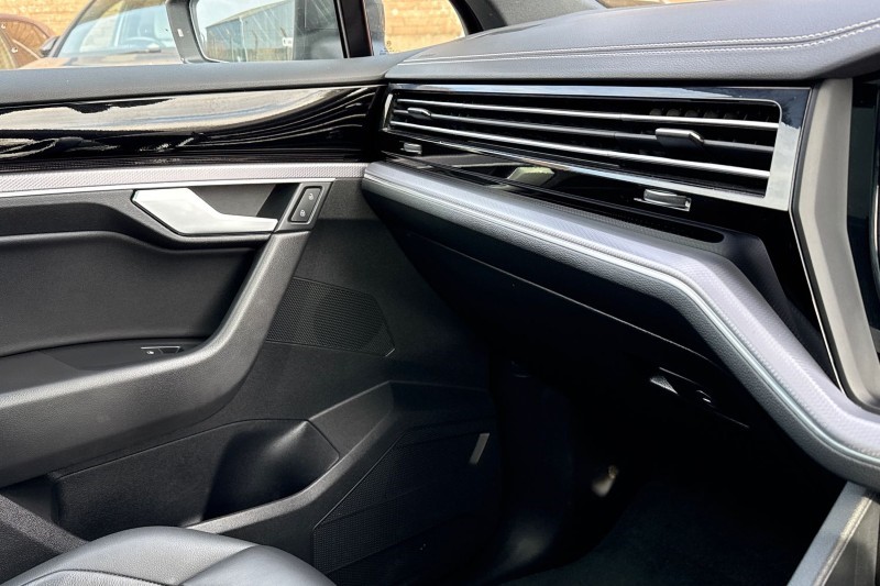 Used Volkswagen Touareg 2023 for sale - 78011179: Photo 28