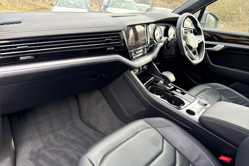 Used Volkswagen Touareg 2023 for sale - 78011179: Photo 31