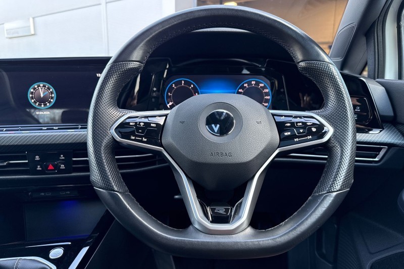 Used Volkswagen Golf 2023 for sale - 78152749: Photo 19