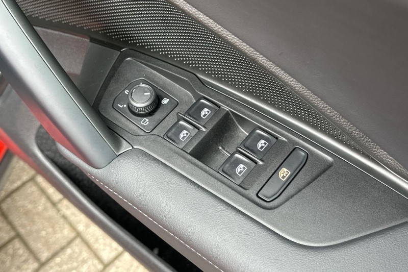 Used Volkswagen Tiguan 2024 for sale - 77997045: Photo 13