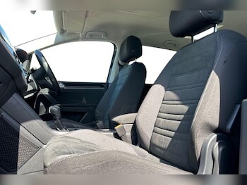 Used Volkswagen Touran 2025 for sale - 78270330: Photo