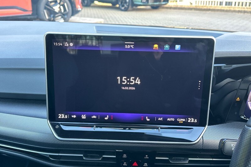 Used Volkswagen Golf 2025 for sale - 77589829: Photo 24