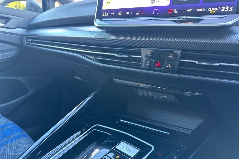 Used Volkswagen Golf 2025 for sale - 77589829: Photo 31