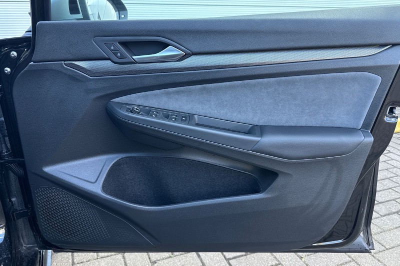 Used Volkswagen Golf 2025 for sale - 76981193: Photo 11