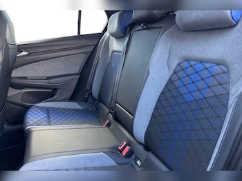 Used Volkswagen Golf 2025 for sale - 76981193: Photo