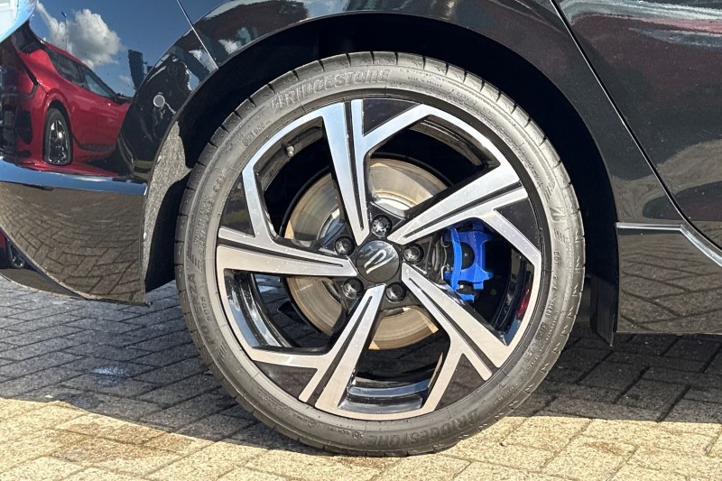 Used Volkswagen Golf 2025 for sale - 76981193: Photo 8