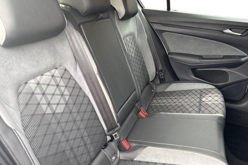 Used Volkswagen Golf 2021 for sale - 77700975: Photo 4
