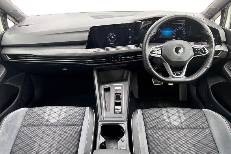 Used Volkswagen Golf 2021 for sale - 77700975: Photo 9