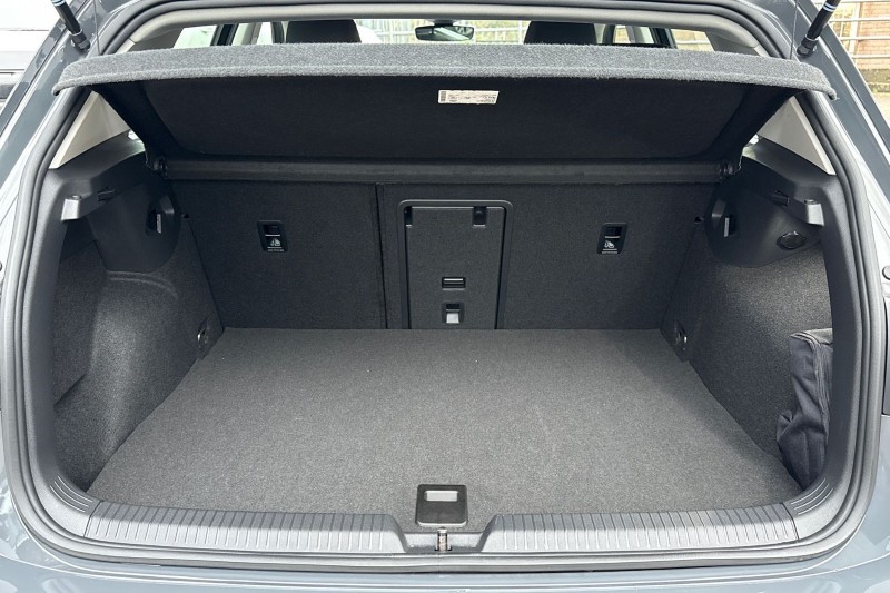 Used Volkswagen Golf 2022 for sale - 76982284: Photo 34