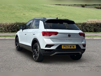 Used Volkswagen T-Roc 2021 for sale - 78286492: Photo