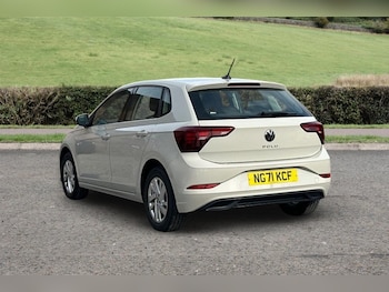 Used Volkswagen Polo 2021 for sale - 77762937: Photo