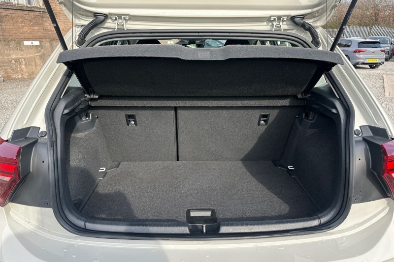 Used Volkswagen Polo 2021 for sale - 77762937: Photo 30