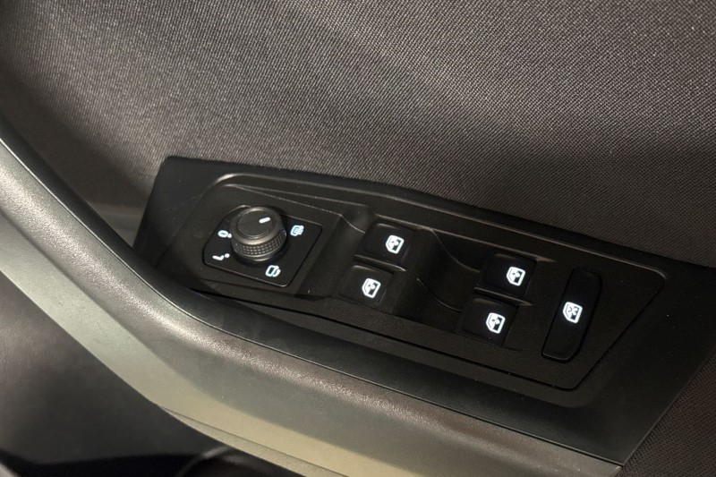 Used Volkswagen T-Roc 2024 for sale - 76982333: Photo 13