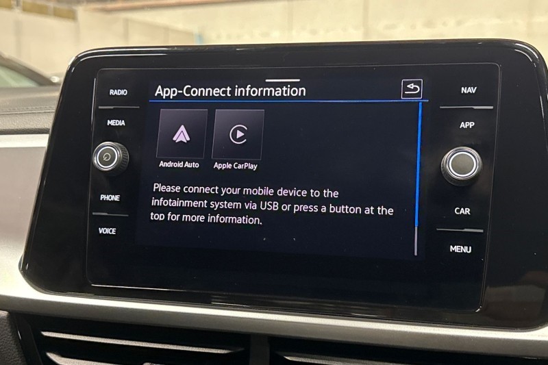 Used Volkswagen T-Roc 2024 for sale - 76982333: Photo 22