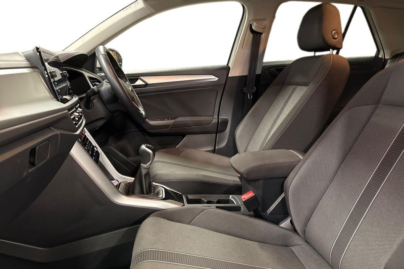 Used Volkswagen T-Roc 2024 for sale - 76982333: Photo 3