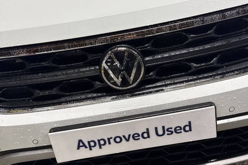 Used Volkswagen T-Roc 2024 for sale - 76982333: Photo 31