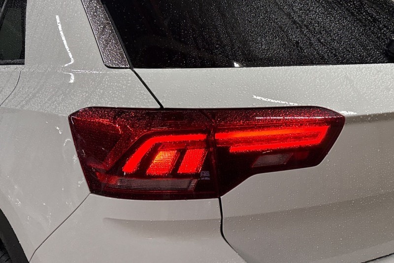 Used Volkswagen T-Roc 2024 for sale - 76982333: Photo 32