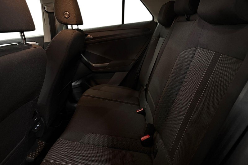 Used Volkswagen T-Roc 2024 for sale - 76982333: Photo 4