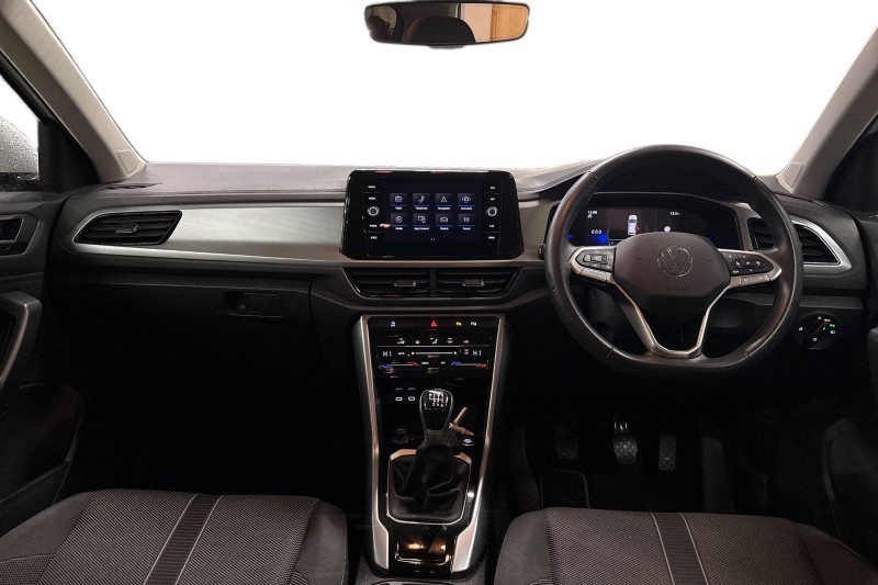 Used Volkswagen T-Roc 2024 for sale - 76982333: Photo 9