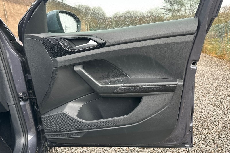 Used Volkswagen T-Cross 2025 for sale - 77653253: Photo 11