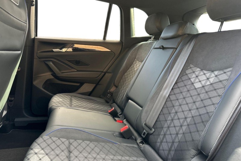 Used Volkswagen Tiguan 2024 for sale - 77476615: Photo 4