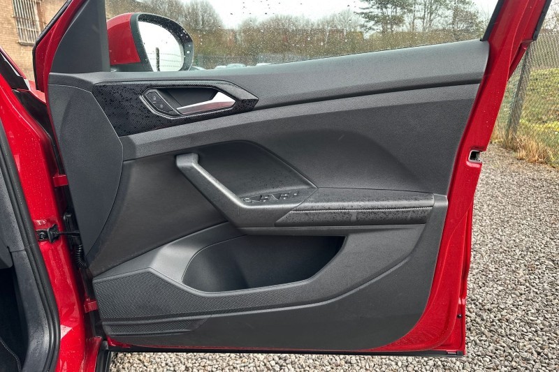 Used Volkswagen T-Cross 2025 for sale - 77653301: Photo 11