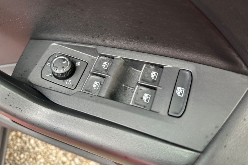 Used Volkswagen T-Cross 2025 for sale - 77653301: Photo 13