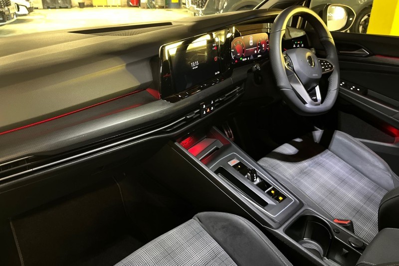 Used Volkswagen Golf 2021 for sale - 76982147: Photo 32