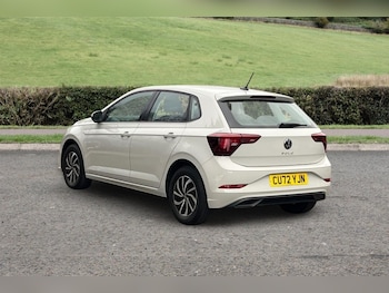 Used Volkswagen Polo 2022 for sale - 76982289: Photo