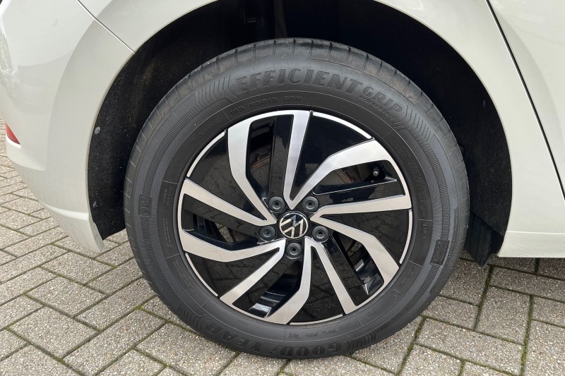 Used Volkswagen Polo 2022 for sale - 76982289: Photo 8