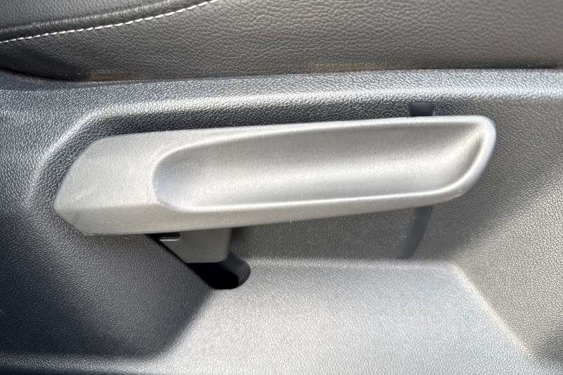 Used Volkswagen T-Roc 2023 for sale - 77700992: Photo 14