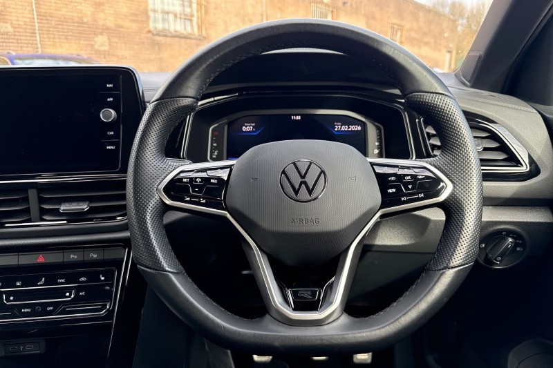 Used Volkswagen T-Roc 2023 for sale - 77700992: Photo 17