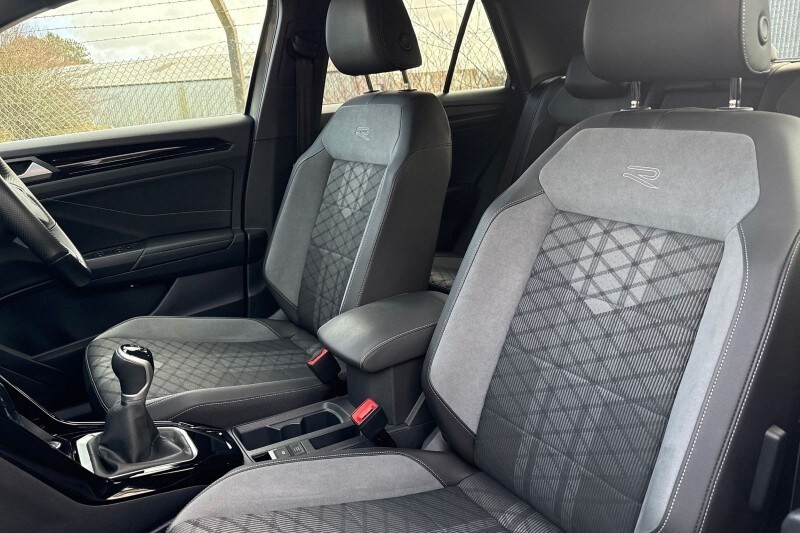 Used Volkswagen T-Roc 2023 for sale - 77700992: Photo 32