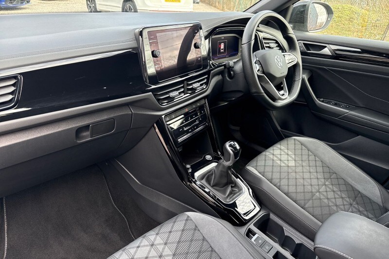 Used Volkswagen T-Roc 2023 for sale - 77700992: Photo 33