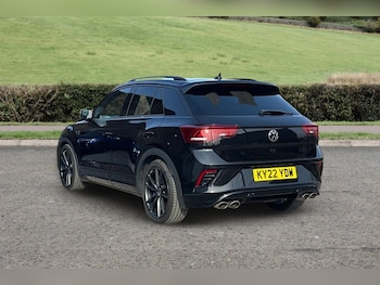 Used Volkswagen T-Roc 2022 for sale - 77965427: Photo