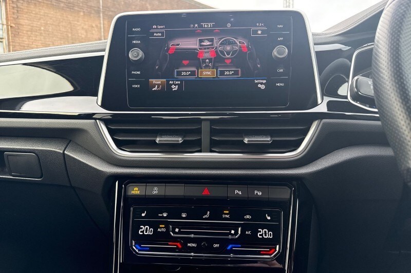 Used Volkswagen T-Roc 2023 for sale - 77700978: Photo 24