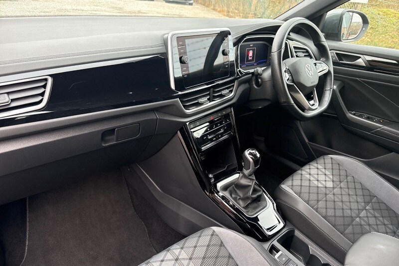 Used Volkswagen T-Roc 2023 for sale - 77700978: Photo 30