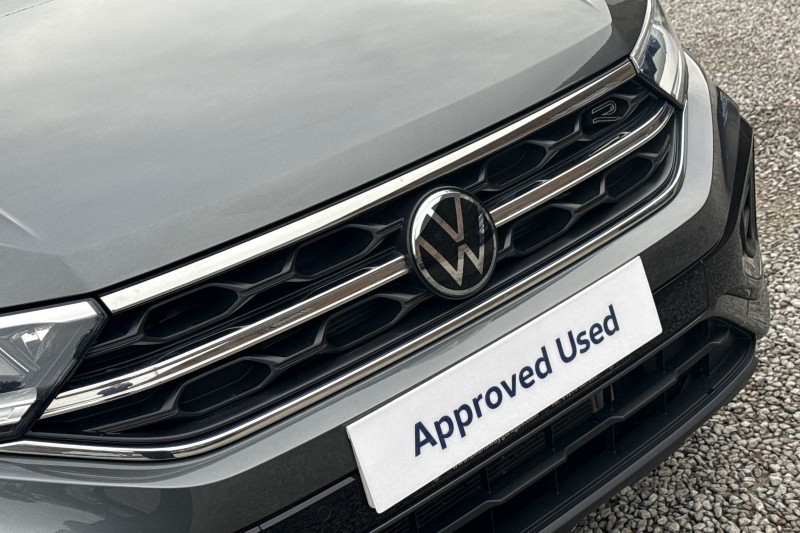 Used Volkswagen T-Roc 2023 for sale - 77700978: Photo 35