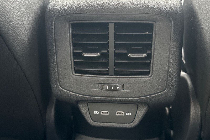 Used Volkswagen T-Roc 2023 for sale - 77700978: Photo 40