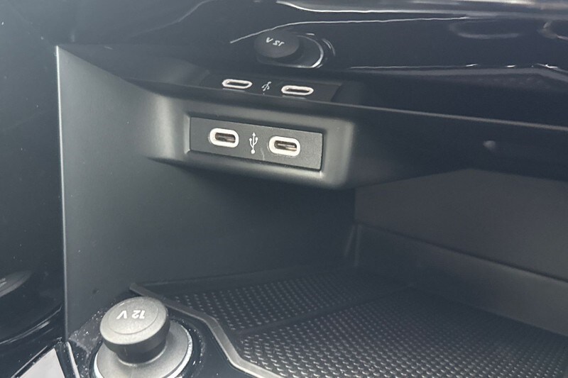 Used Volkswagen T-Roc 2023 for sale - 77700978: Photo 41