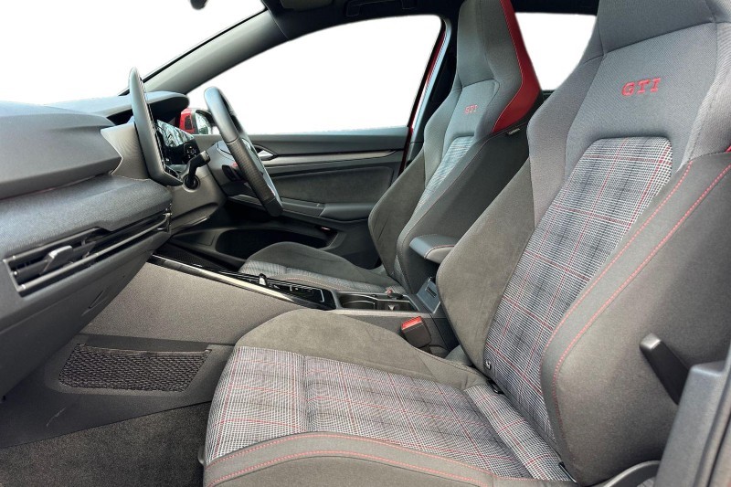 Used Volkswagen Golf 2025 for sale - 77248107: Photo 3