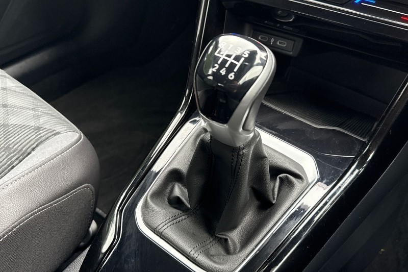 Used Volkswagen T-Roc 2023 for sale - 76982003: Photo 28