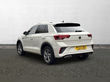 Used Volkswagen T-Roc 2023 for sale - 76982003: Photo
