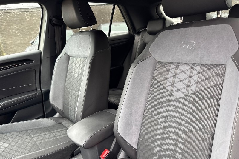 Used Volkswagen T-Roc 2023 for sale - 76982003: Photo 30